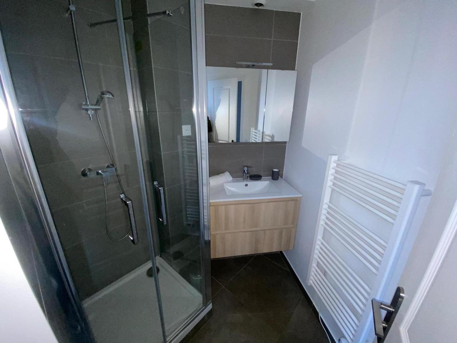 3 Pieces 55m2 Proche Metro - 15 - 4p - Flat-guest Apartment *
